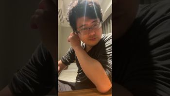 よっちの配信のサムネイル画像