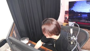 Larkizの配信のサムネイル画像