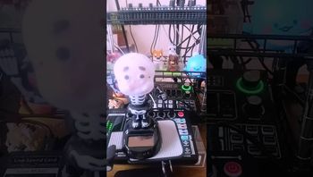 濃い👀のJJの配信のサムネイル画像