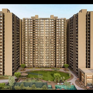Arvind Lakeview